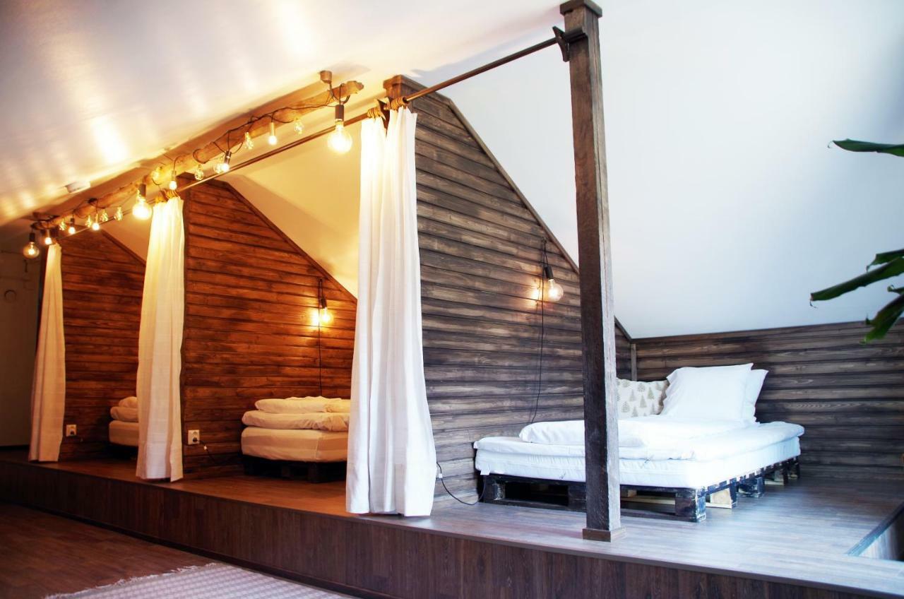 Lauri Historical Log House Manor Hotel Рованиеми Екстериор снимка